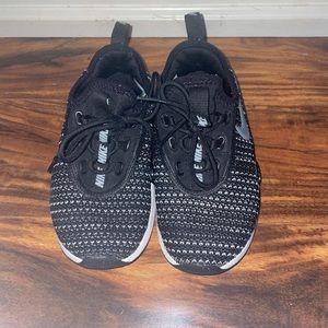 Boys Nike tennis shoes